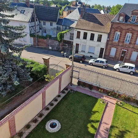 Le Clos Du Centre Du Neubourg, Très Proche Du Golf&château Du Champ De Bataille *