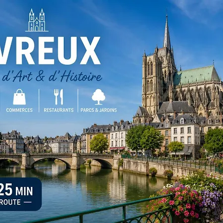 Le Clos Du Centre Du Neubourg, Très Proche Du Golf&château Du Champ De Bataille Hébergement de vacances