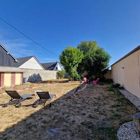 Le Clos Du Centre Du Neubourg, Très Proche Du Golf&château Du Champ De Bataille Hébergement de vacances Le Neubourg